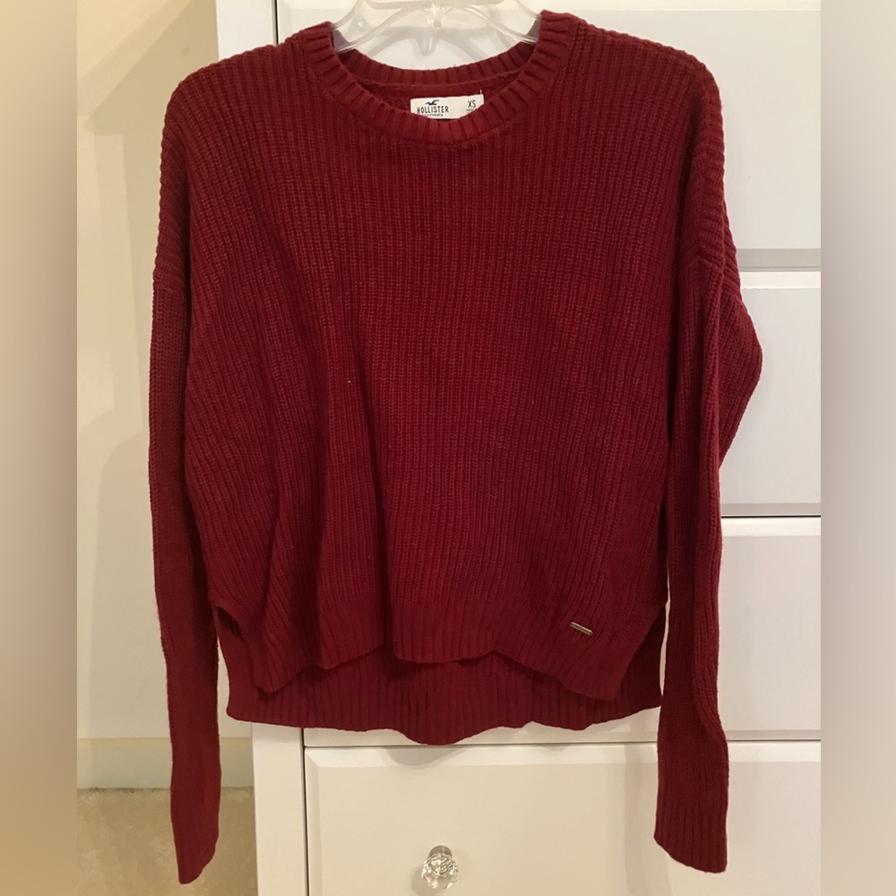 Hollister Wine Ribbed Crewneck Sweater